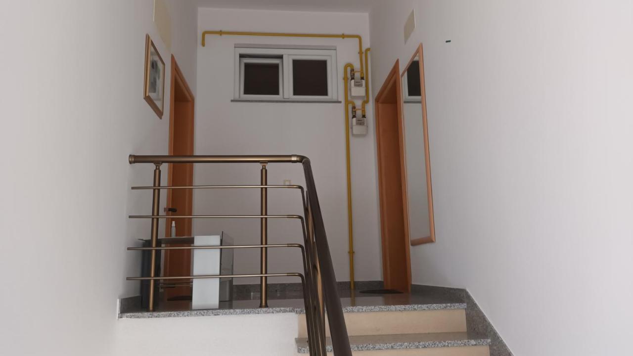 Apartments Monte Magno Pula Exterior photo